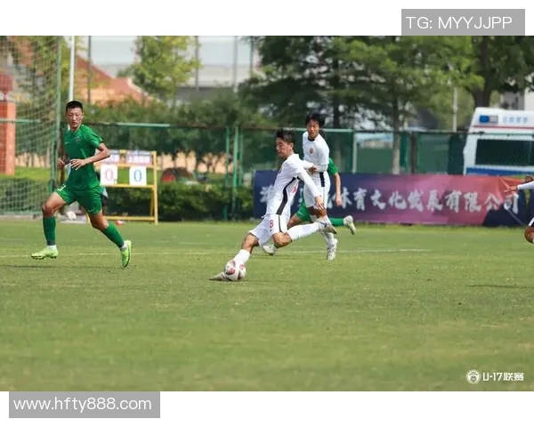 足球盛宴揭秘：深入分析上海足球队的比赛策略与经验分享